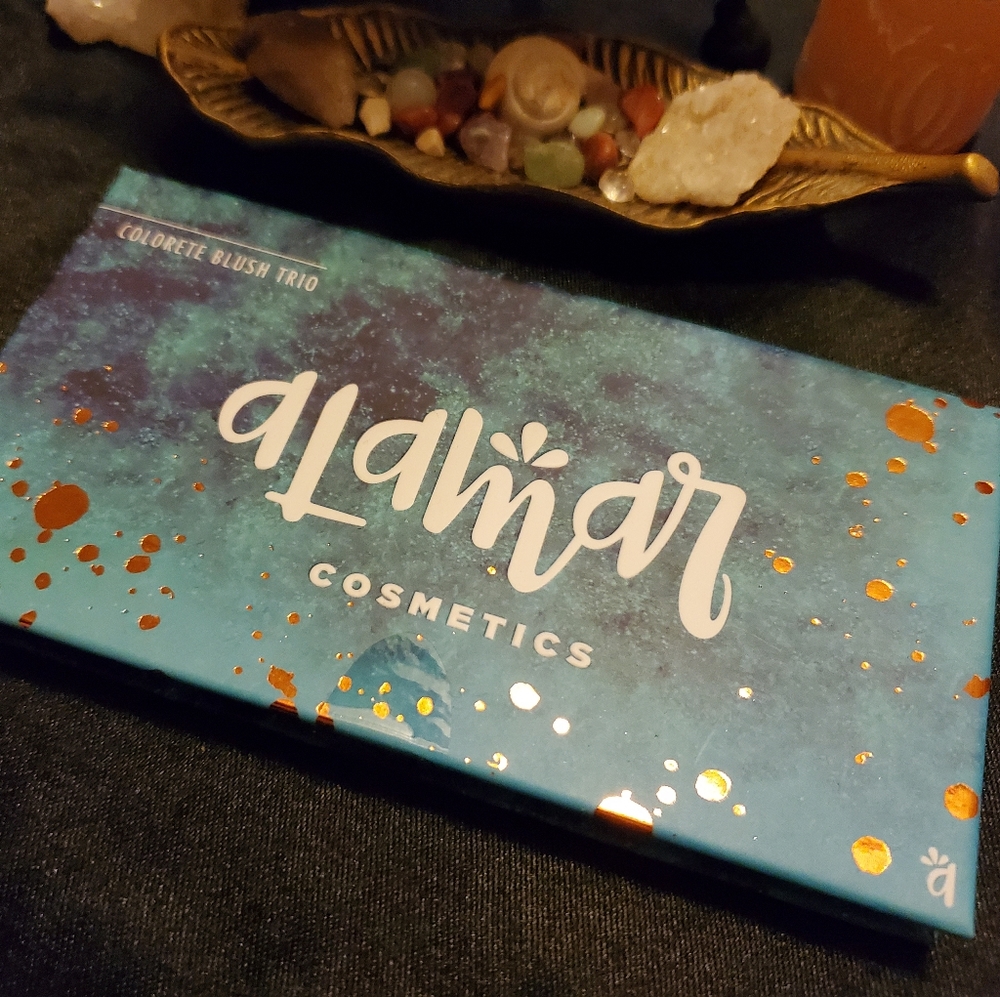 Alamar Blush Palette